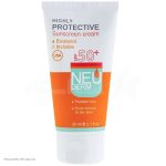 کرم ضد آفتاب بی رنگ نئودرم مدل Highly Protective Invisible SPF50 حجم 50 میلی لیتر